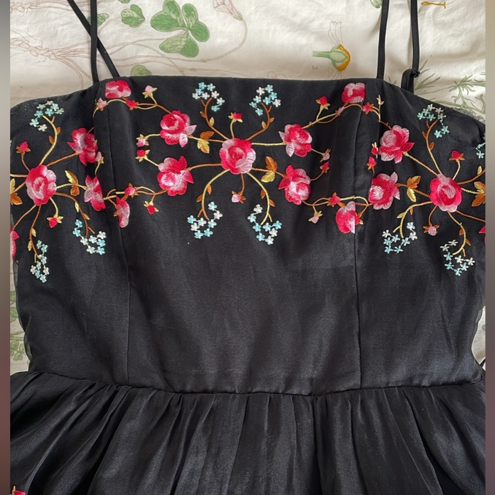 pretty black floral embroidered tutu dress. silk shell and polyester inside. - Picture 2 of 3
